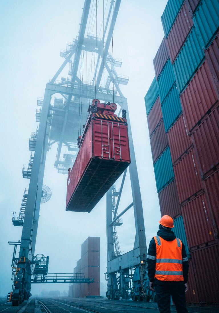 shipping-container-handling-port (1)
